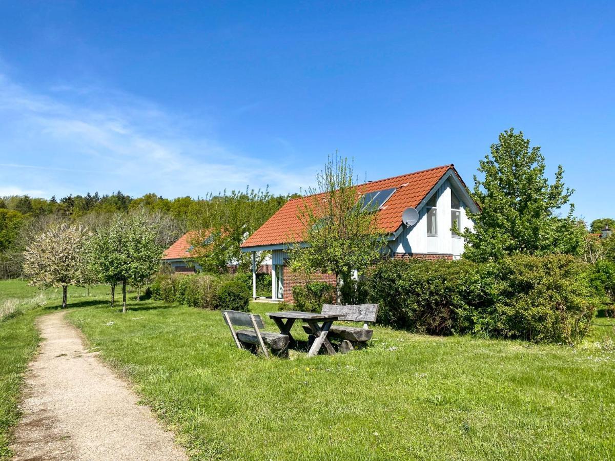 Röbel Ferienhaus Wiesengefluester W10 - Mit Sauna, Kamin Und Garten מראה חיצוני תמונה